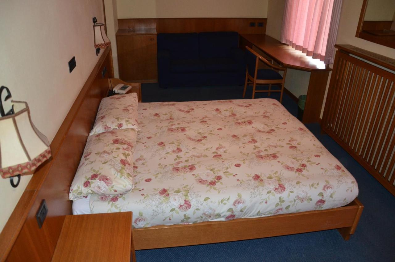 Hotel Victoria Livigno Room photo